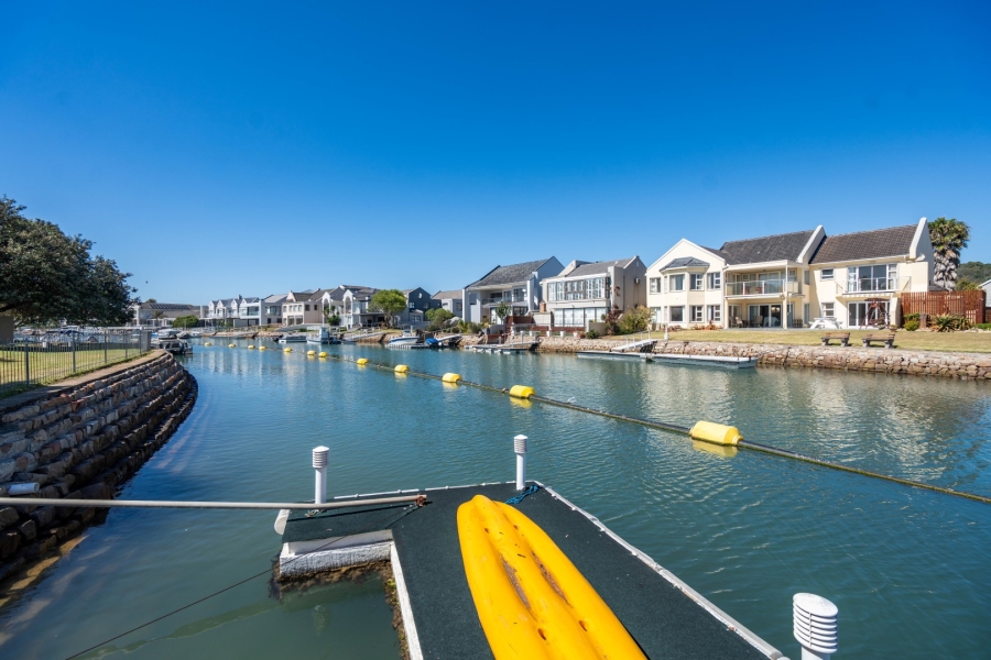7 Bedroom Property for Sale in Royal Alfred Marina Eastern Cape